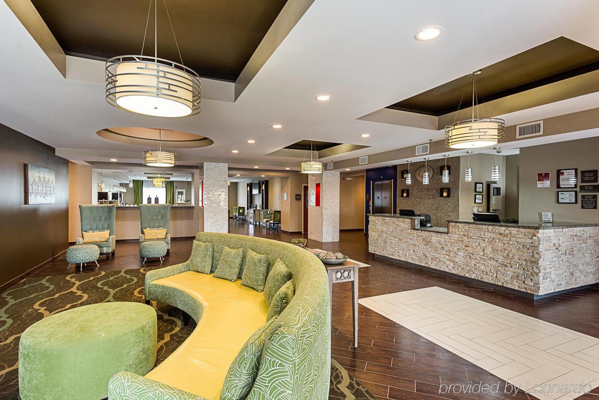 Comfort Suites Near Tanger Outlet Mall Gonzales Εξωτερικό φωτογραφία